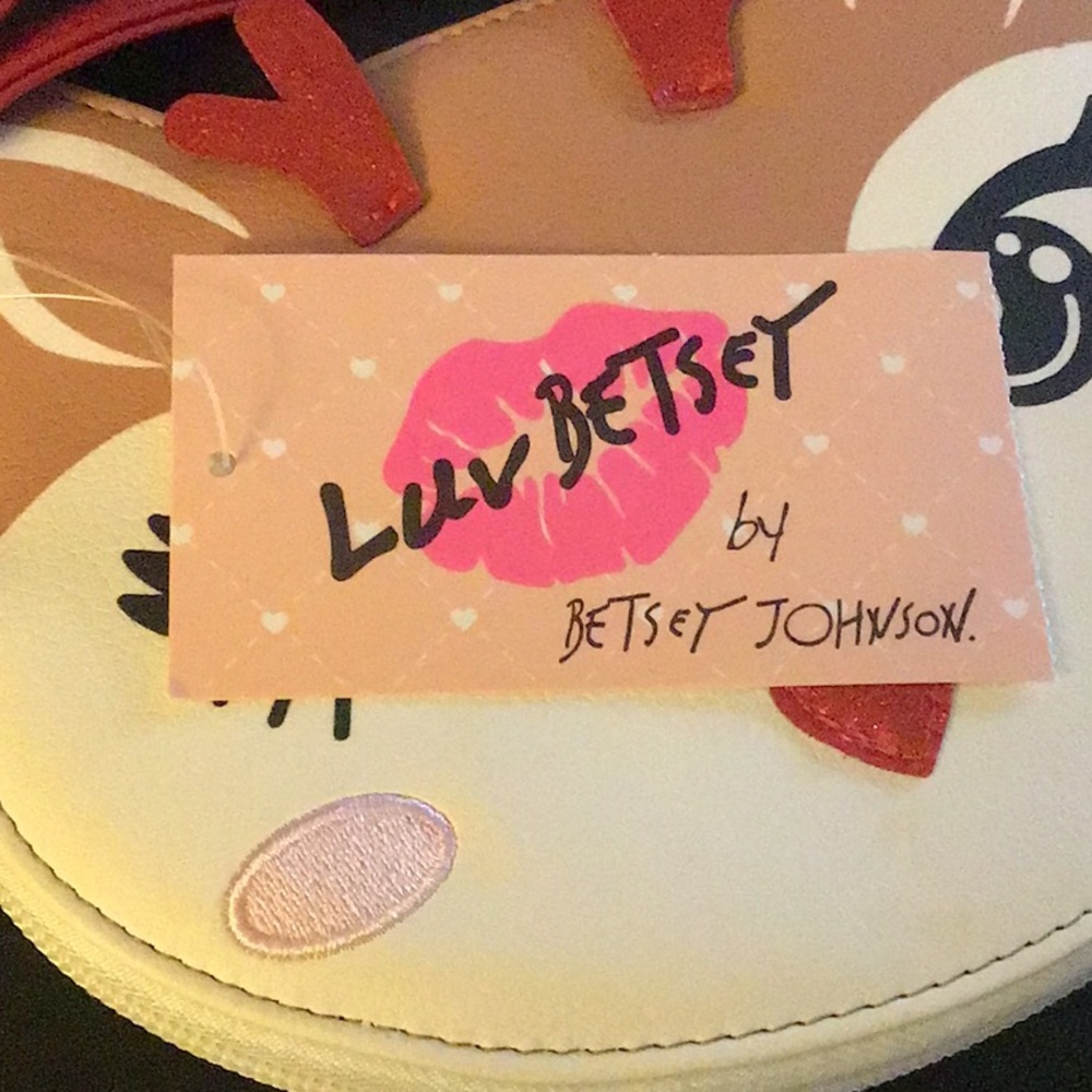Luv Betsy by Betsy Johnson Holiday Reindeer Wristlet - Picture 10 of 10
